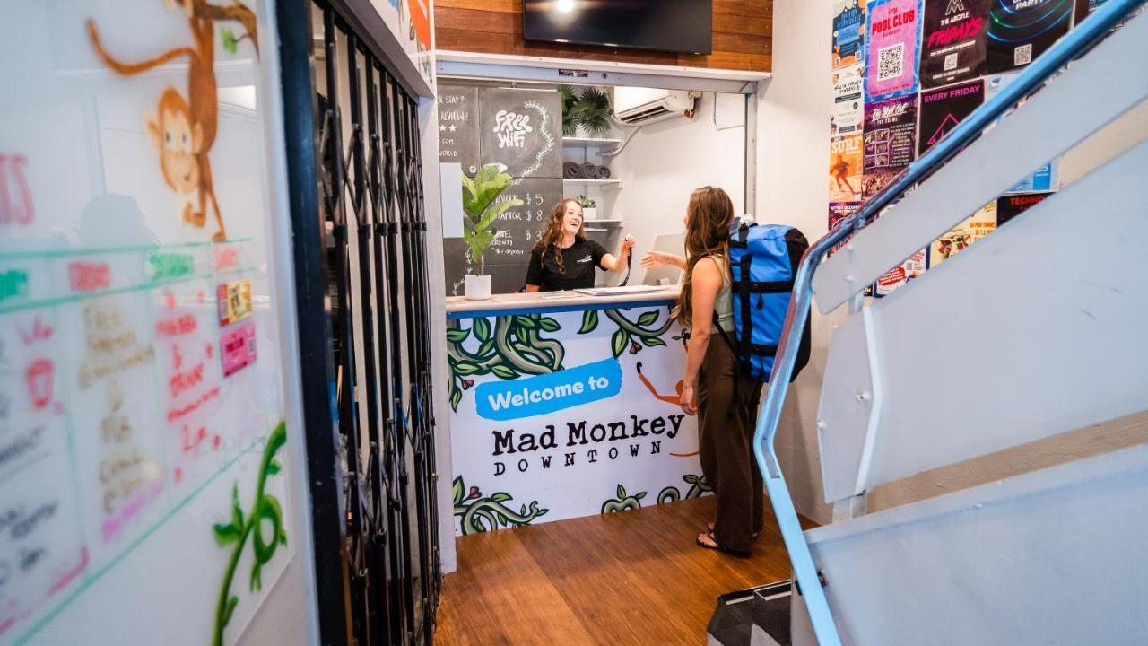 Mad Monkey Downtown Pansiyon Sidney Dış mekan fotoğraf