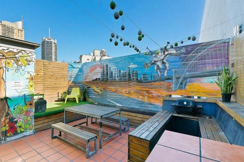 Mad Monkey Downtown Pansiyon Sidney Dış mekan fotoğraf